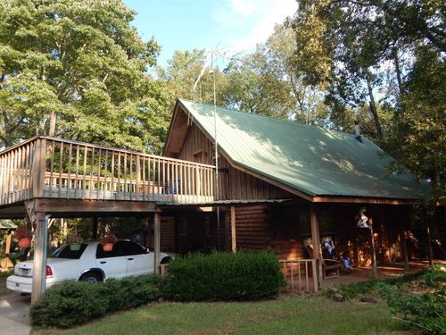 261 Private Road 8572, Winnsboro, TX, 75494-8073 | Card Image