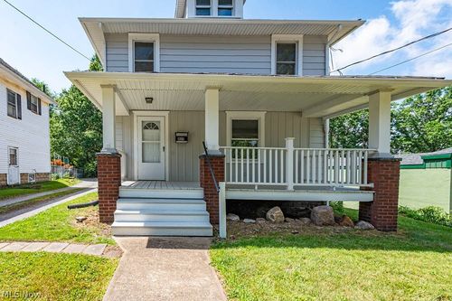 469 E Euclid Ave, Salem, OH, 44460-3701 | Card Image