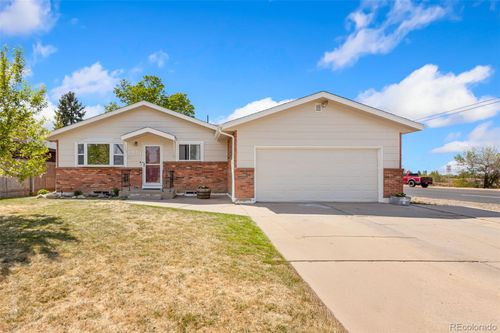 401 36th Ave, Greeley, CO, 80634-1620 | Card Image