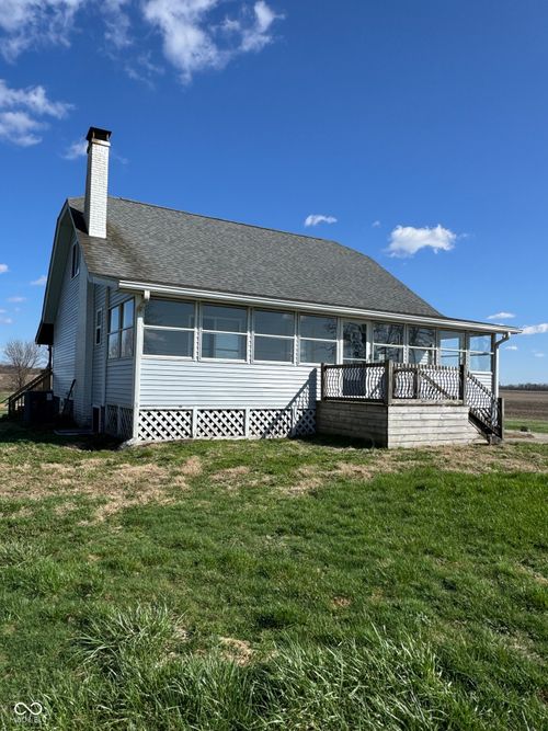 4665 S Mauxferry Rd, Franklin, IN, 46131-7842 | Card Image