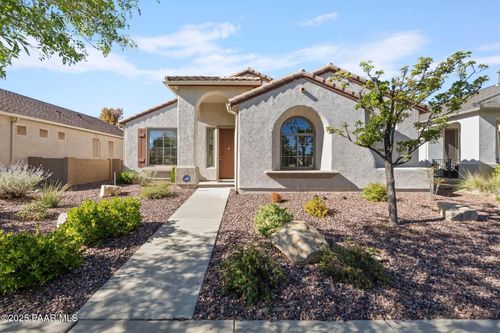 7199 E Goodnight Ln, Prescott Valley, AZ, 86314-1410 | Card Image