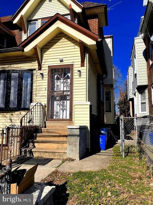 6039 Washington Ave, PHILADELPHIA, PA, 19143-2321 | Card Image