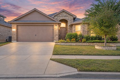 4225 Tollcross Ln, Fort Worth, TX, 76123-2645 | Card Image