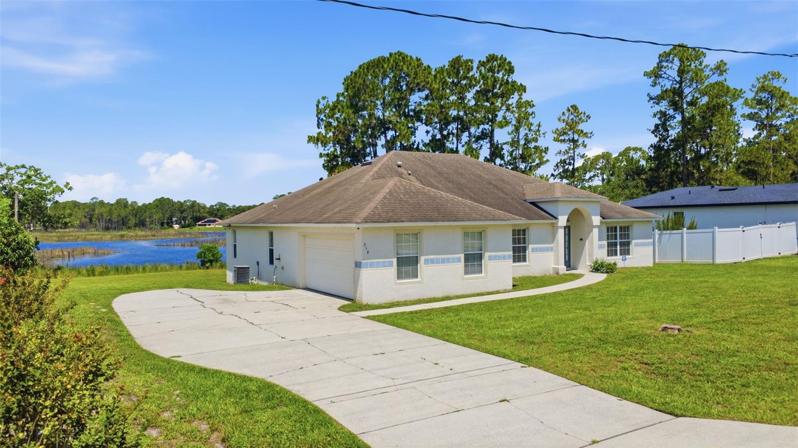 Residential in DELTONA 5