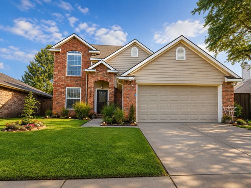 632 Teakwood Dr, Flower Mound, TX, 75028-7230 | Card Image