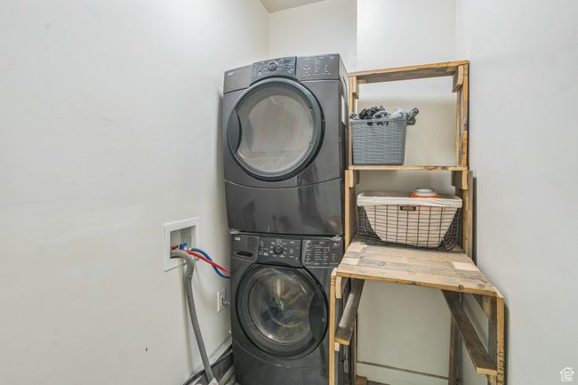 Washer and Dryer included! | Image 20