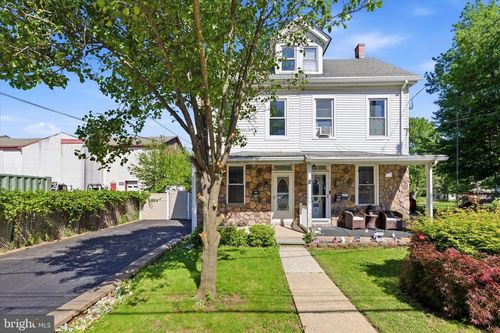 316 Elm Ave, NORTH WALES, PA, 19454-3332 | Card Image