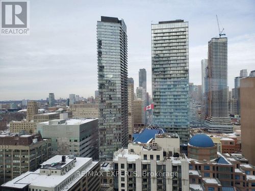 2914-763 Bay St, Toronto, ON, M5G2R3 | Card Image