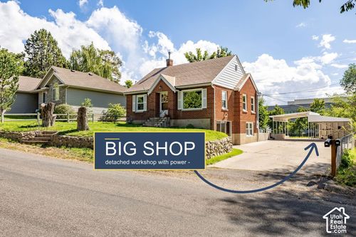 280 E 700 S, River Heights, UT, 84321-5530 | Card Image