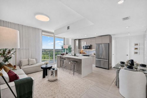 1901-2000 Metropica Way, Sunrise, FL, 33323-3215 | Card Image