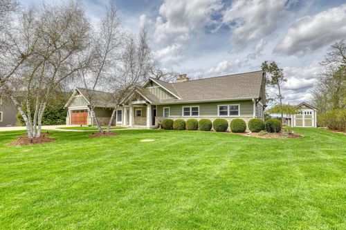 W323N6775 Wildwood Point Road, Merton, WI, 53029 | Card Image