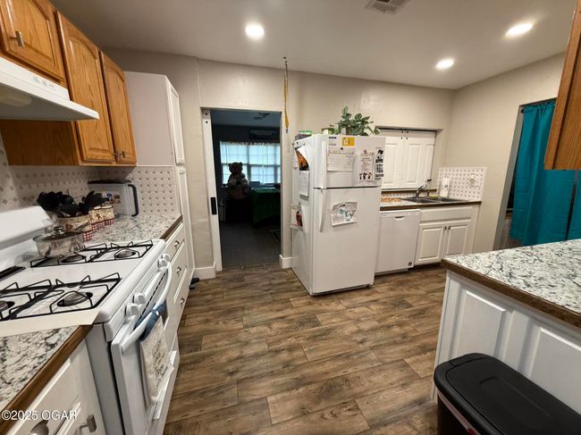 304 Market, House other with 2 bedrooms, 1 bathrooms and null parking in Wentworth MO | Image 12