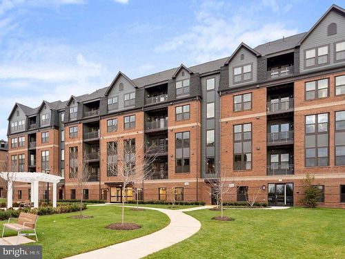 503-3927 Fair Ridge Drive, FAIRFAX, VA, 22033 | Card Image