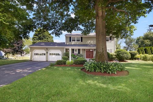358 Olney St, Seekonk, MA, 02771-5721 | Card Image