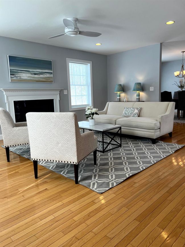 11 Cielo Dr, House other with 2 bedrooms, 2 bathrooms and null parking in Dover NH | Image 6