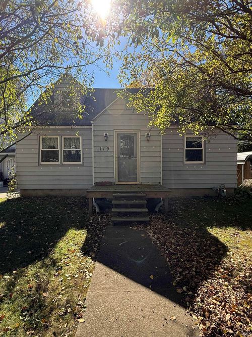 119 Logan St, Argos, IN, 46501-1222 | Card Image