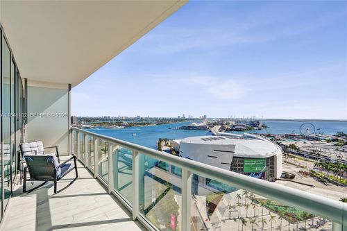 apt-2404-888 Biscayne Blvd, Miami, FL, 33132-1513 | Card Image