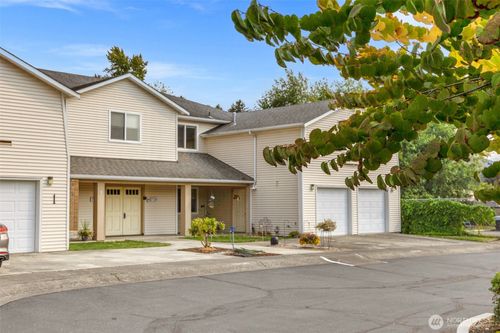739 Cascade Palms Ct, Sedro Woolley, WA, 98284-4383 | Card Image
