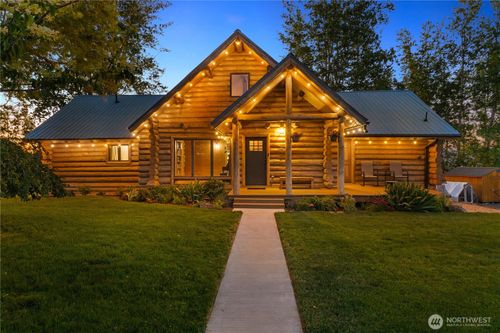 559 4th Parallel Rd, Ellensburg, WA, 98926-5208 | Card Image