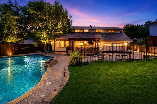 417 San Jose St, Irving, TX, 75062-4634 | Card Image