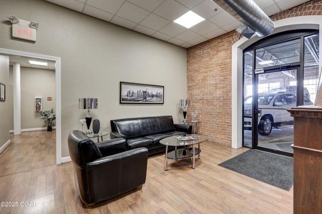 403 - 214 E 4 Th St, Condo with 2 bedrooms, 2 bathrooms and null parking in Joplin MO | Image 23