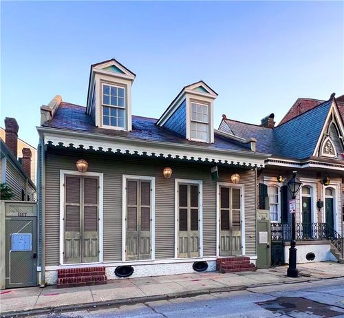 2-1117 Bourbon St, New Orleans, LA, 70116-2757 | Card Image