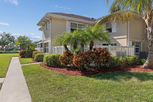 3002 Hayden Ct, Boynton Beach, FL, 33436-9041 | Card Image