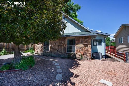 1112 W 4th St, Florence, CO, 81226-9418 | Card Image
