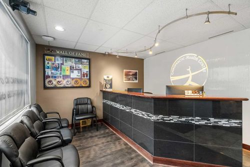 2713 Centre Street Nw, Calgary, AB, T2E2V5 | Card Image