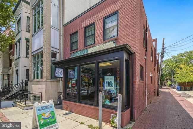 APT-1 - 1738 T St Nw, Condo with 2 bedrooms, 1 bathrooms and null parking in WASHINGTON DC | Image 23