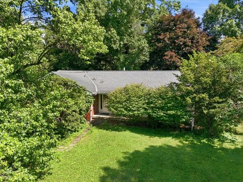 115 Meadowvue Dr, Wexford, PA, 15090-7508 | Card Image