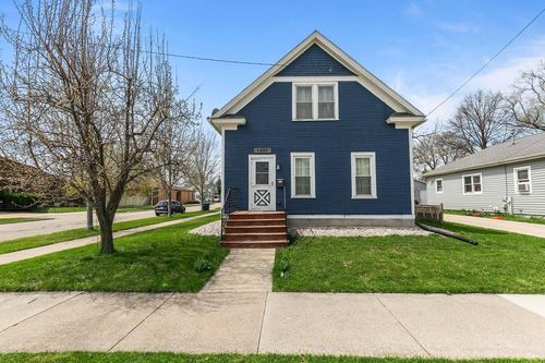1401 Walnut Street, OSHKOSH, WI, 54901 | Card Image