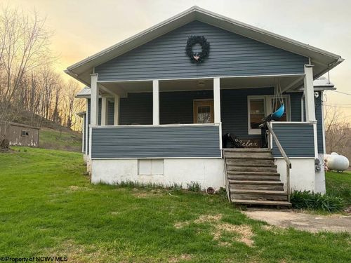 395 Norris Ridge Rd, Philippi, WV, 26416-7760 | Card Image