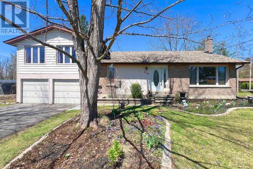316 Leon Ave, Peterborough, ON, K9L1M1 | Card Image