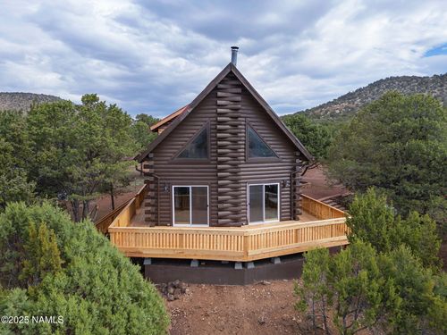 5676 N Juliane Dr, Williams, AZ, 86046-7873 | Card Image