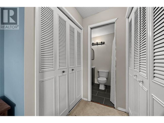 135 Whiteshield Cres, House other with 5 bedrooms, 3 bathrooms and null parking in Kamloops BC | Image 16