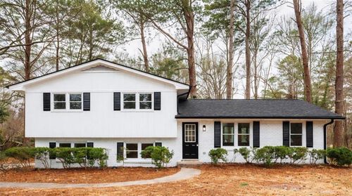 2051 Forest Dr, Fayetteville, GA, 30214-1025 | Card Image