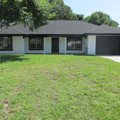 2137 Se Dolphin Rd, Port St Lucie, FL, 34952-4930 | Card Image