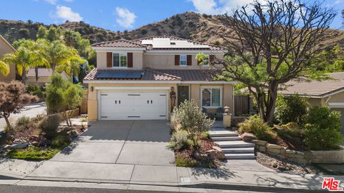 28123 Gibraltar Ln, Castaic, CA, 91384-4549 | Card Image