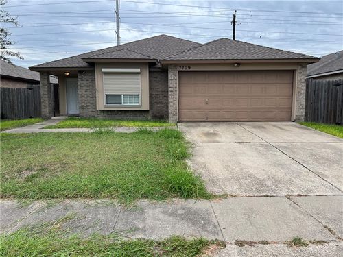 7709 Fox Dr, Corpus Christi, TX, 78414-5983 | Card Image