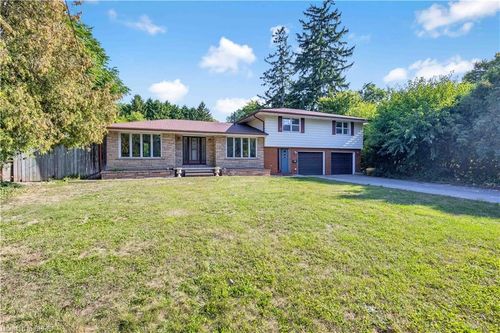 10 Harris Ave, Brantford, ON, N3R2E9 | Card Image