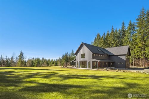 33310 Ne 95th Pl, Carnation, WA, 98014-6719 | Card Image