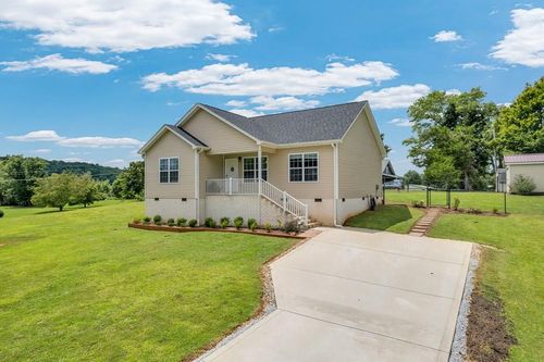 119 Cherokee Cir, Sparta, TN, 38583-2543 | Card Image