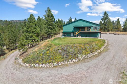 15 Miyoko Point Rd, Republic, WA, 99166-9719 | Card Image