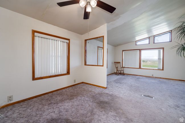 6781 N 9500 E, House other with 4 bedrooms, 3 bathrooms and 10 parking in Lapoint UT | Image 8