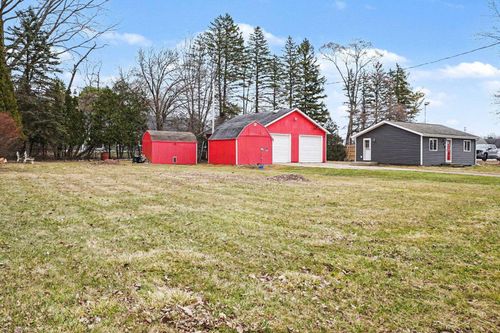 170 Mccarthy Ln, Saginaw, MI, 48609-5032 | Card Image