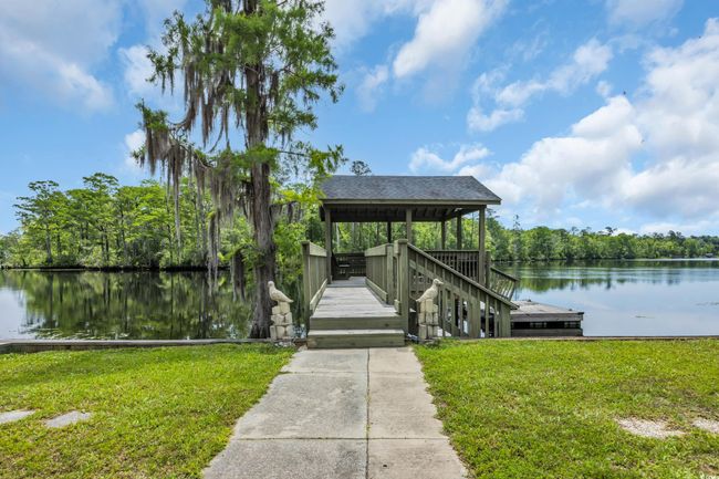 Dock area with stationary and floating dock | Image 29