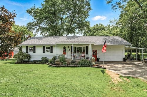 3508 Durst Clagg Rd, Cortland, OH, 44410-9546 | Card Image