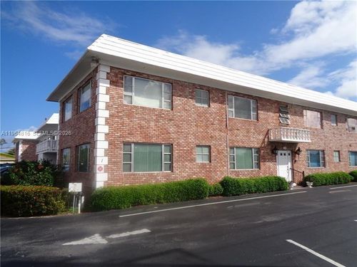 apt-127-418 S Cypress Rd, Pompano Beach, FL, 33060-7148 | Card Image