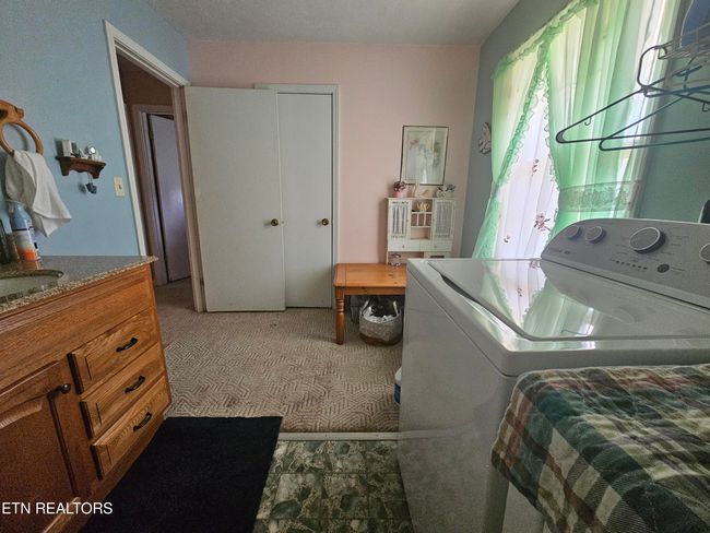 1106 Smyth Chapel Rd, House other with 3 bedrooms, 2 bathrooms and null parking in Pennington Gap VA | Image 20